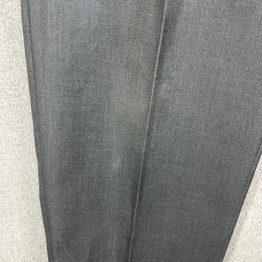Perry Ellis Portfolio Men's Grey Pleated Dress Pants Size 33x30 Polyester Rayon‎